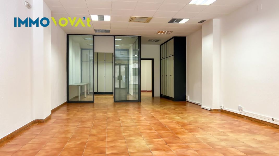 LOCAL CÉNTRICO EQUIPADO