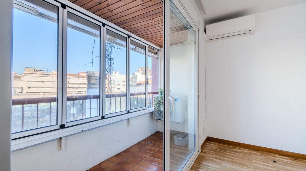 PISO EN EL CENTRO DE GIRONA