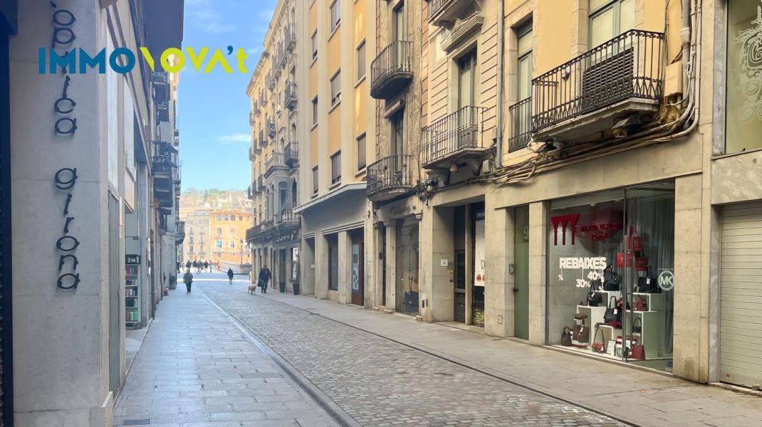 PISO DE ALQUILER EN EL CENTRO