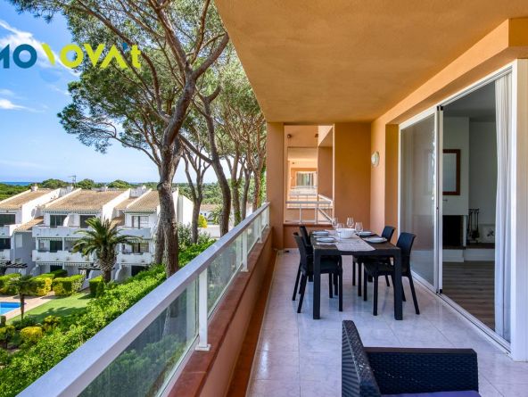 Un apartament a Pals per escapar de tot… o per fer-ne negoci. Tu tries.