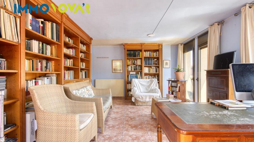 Perfect for renovating… and leaving everyone speechless.