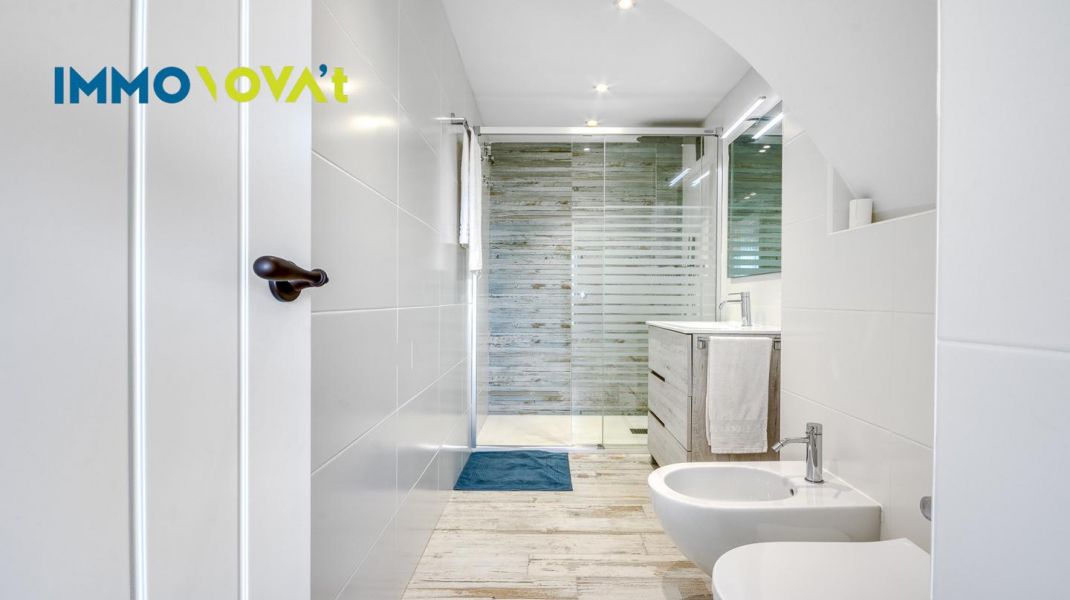 High-end holidays, this is your place.