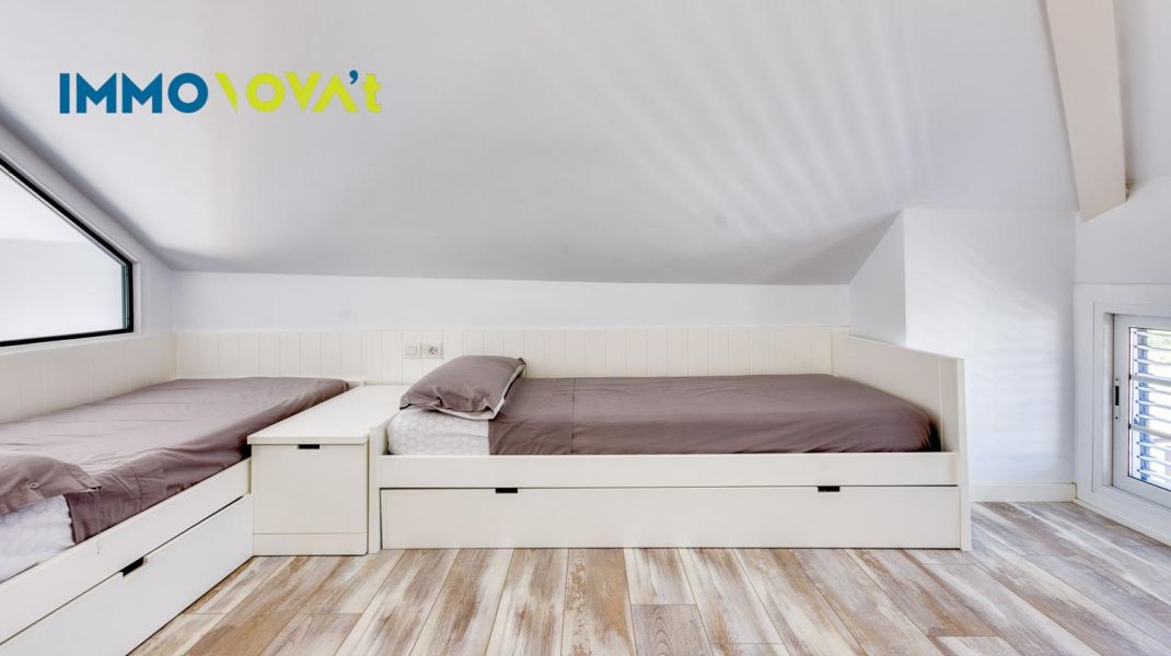 High-end holidays, this is your place.