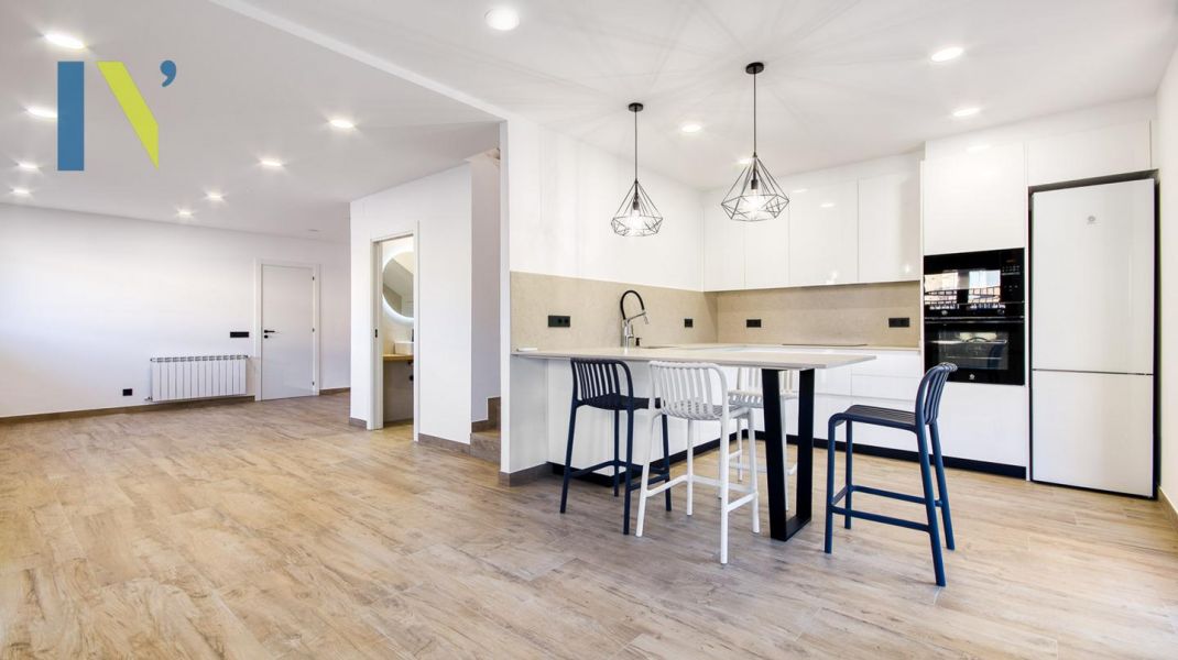 CASA PER LLOGAR A BESCANÓ