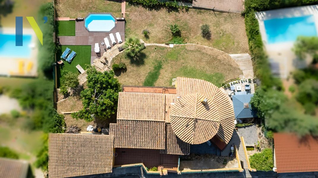 Dues cases, una vida a Calonge