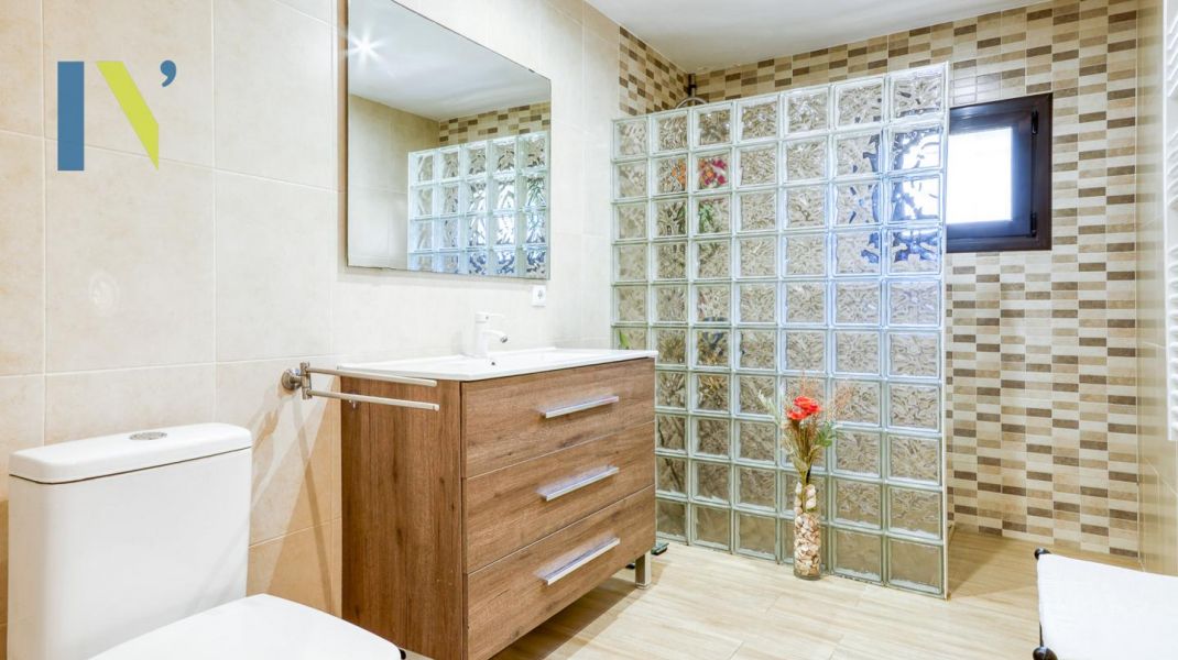 Dues cases, una vida a Calonge