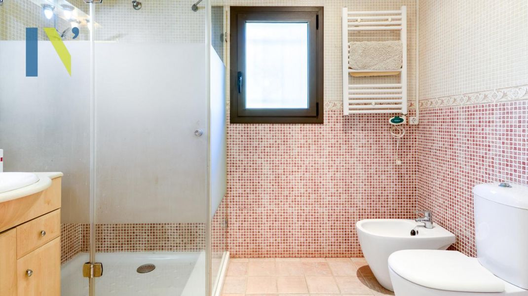 Dues cases, una vida a Calonge