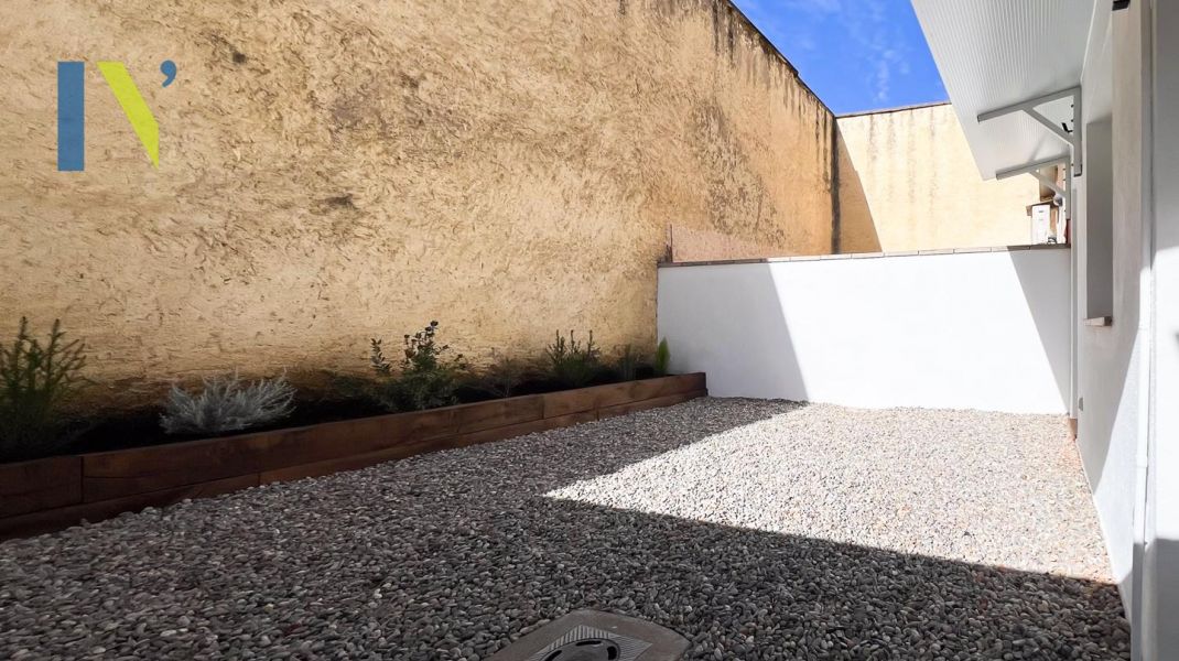 Ground floor apartment with terrace in La Cellera