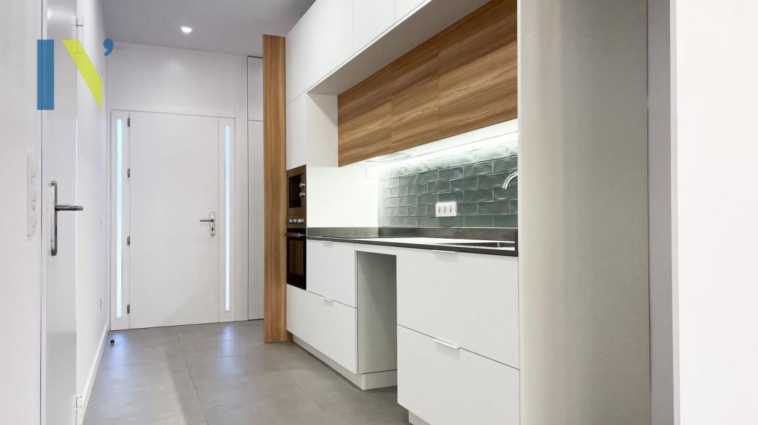 Ground floor apartment with terrace in La Cellera