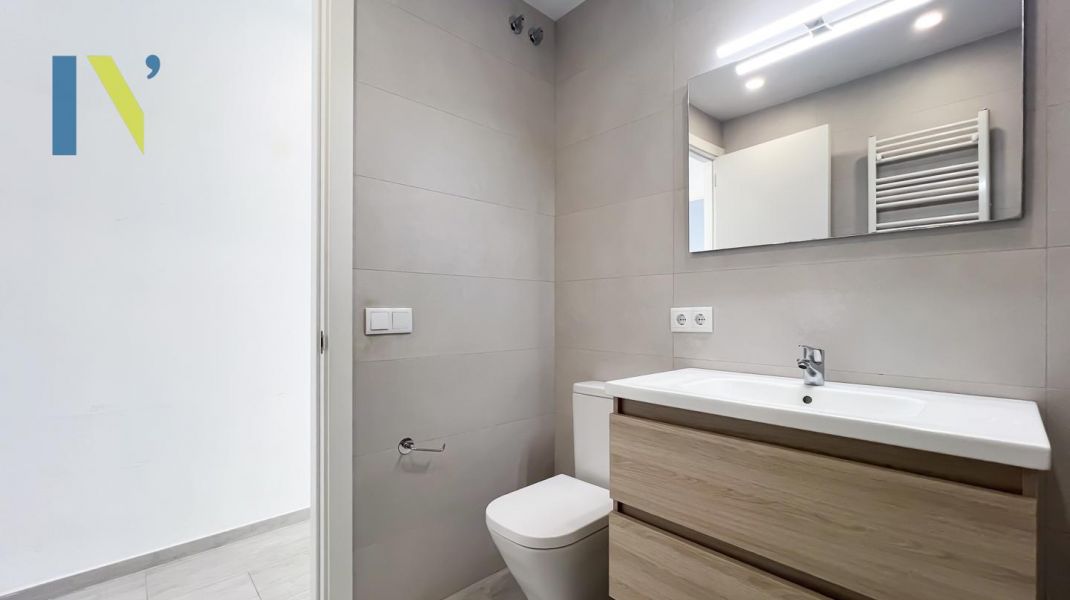 La teva casa de lloguer amb garatge XL