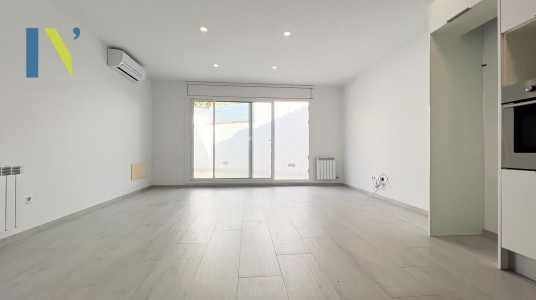 La teva casa de lloguer amb garatge XL