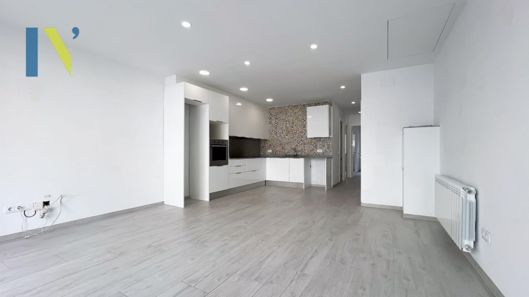 La teva casa de lloguer amb garatge XL