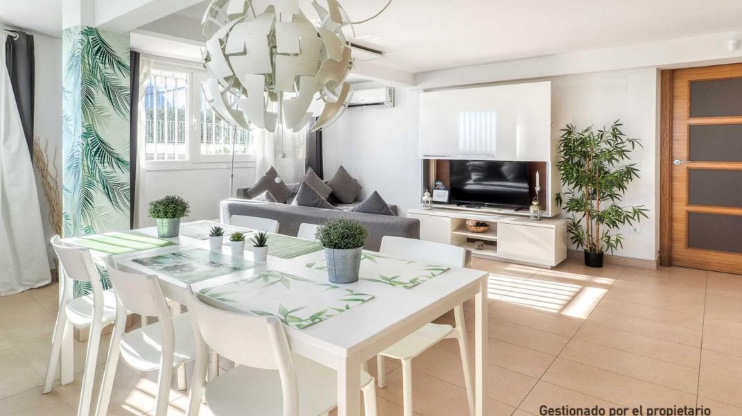 Seafront with a tourist license