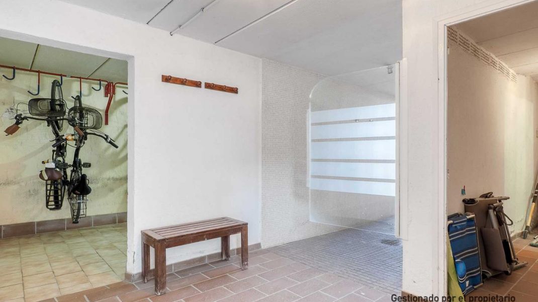 Seafront with a tourist license