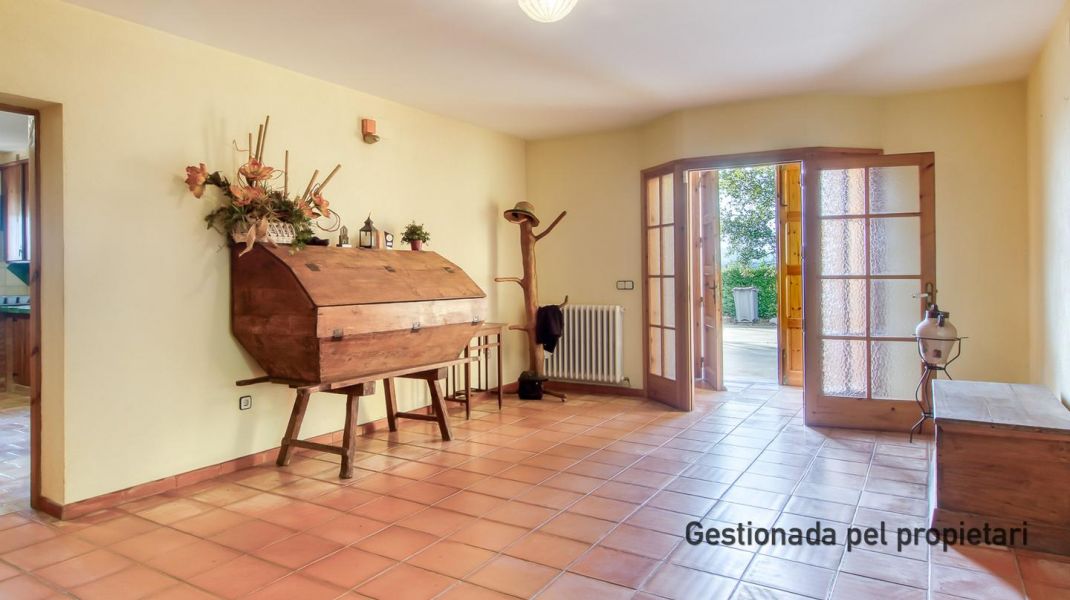 MASIA RENOVADA AMB ENCANT A SANT DALMAI