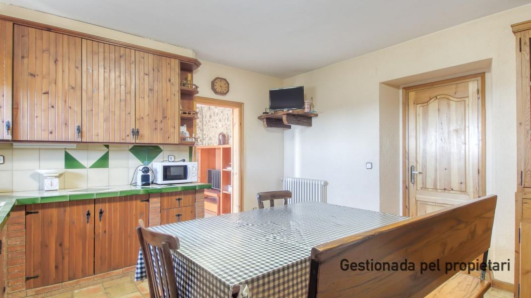 MASIA RENOVADA AMB ENCANT A SANT DALMAI