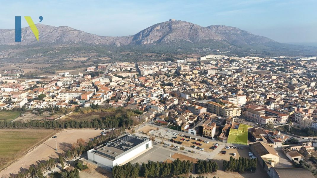 LAND OPPORTUNITY IN TORROELLA