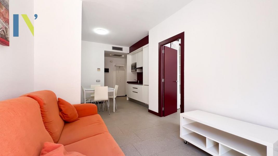 Vull un pis pràctic, ben situat, tranquil... i amb terrassa.