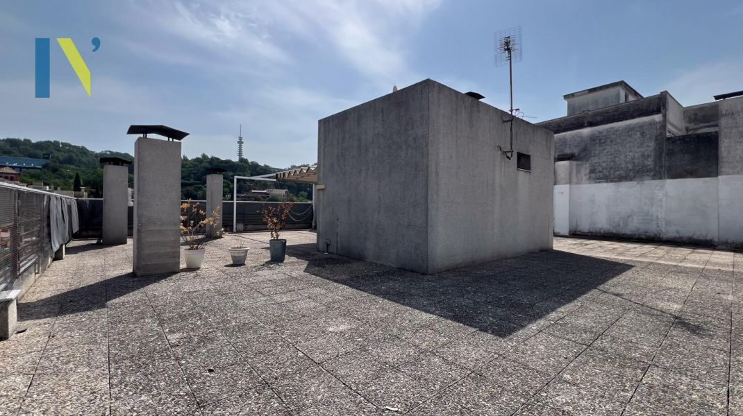 ÀTICO CON GRAN TERRAZA
