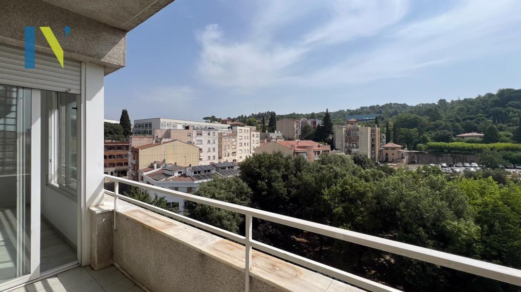 ÀTIC AMB GRAN TERRASSA