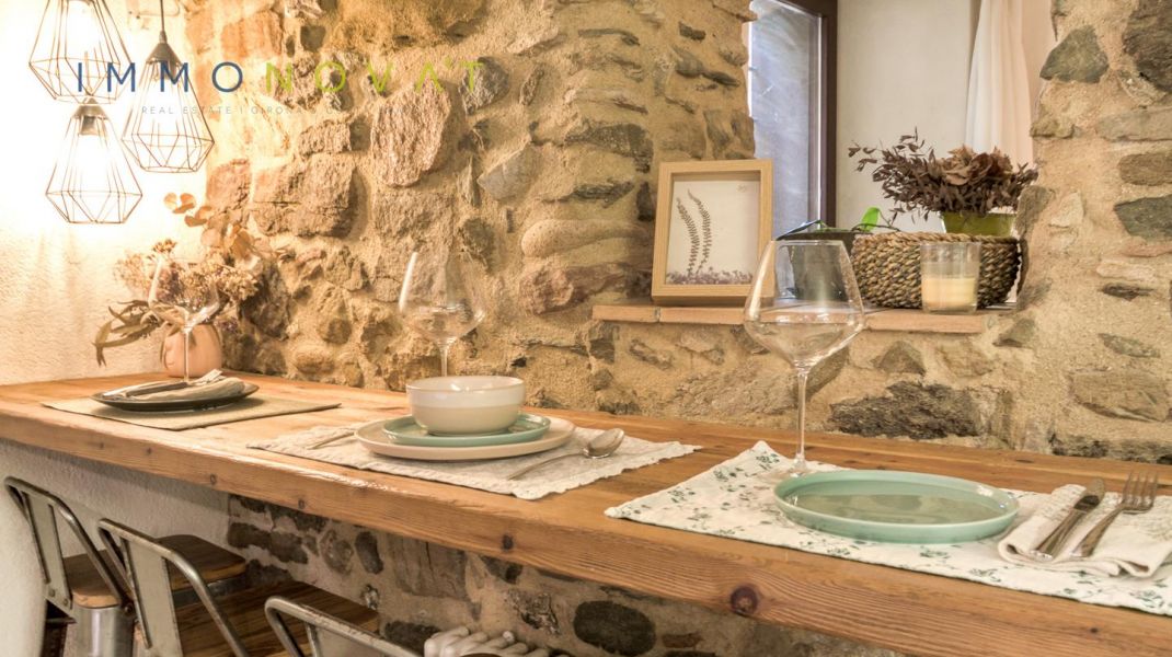 CASA DE POBLE AMB ENCANT A 4 VENTS