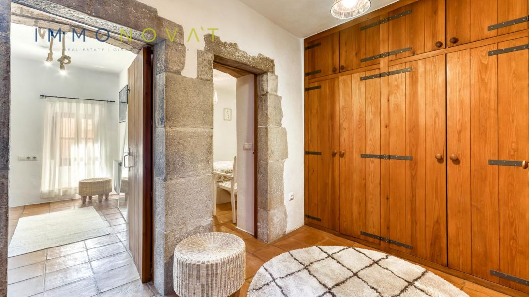 CASA DE POBLE AMB ENCANT A 4 VENTS